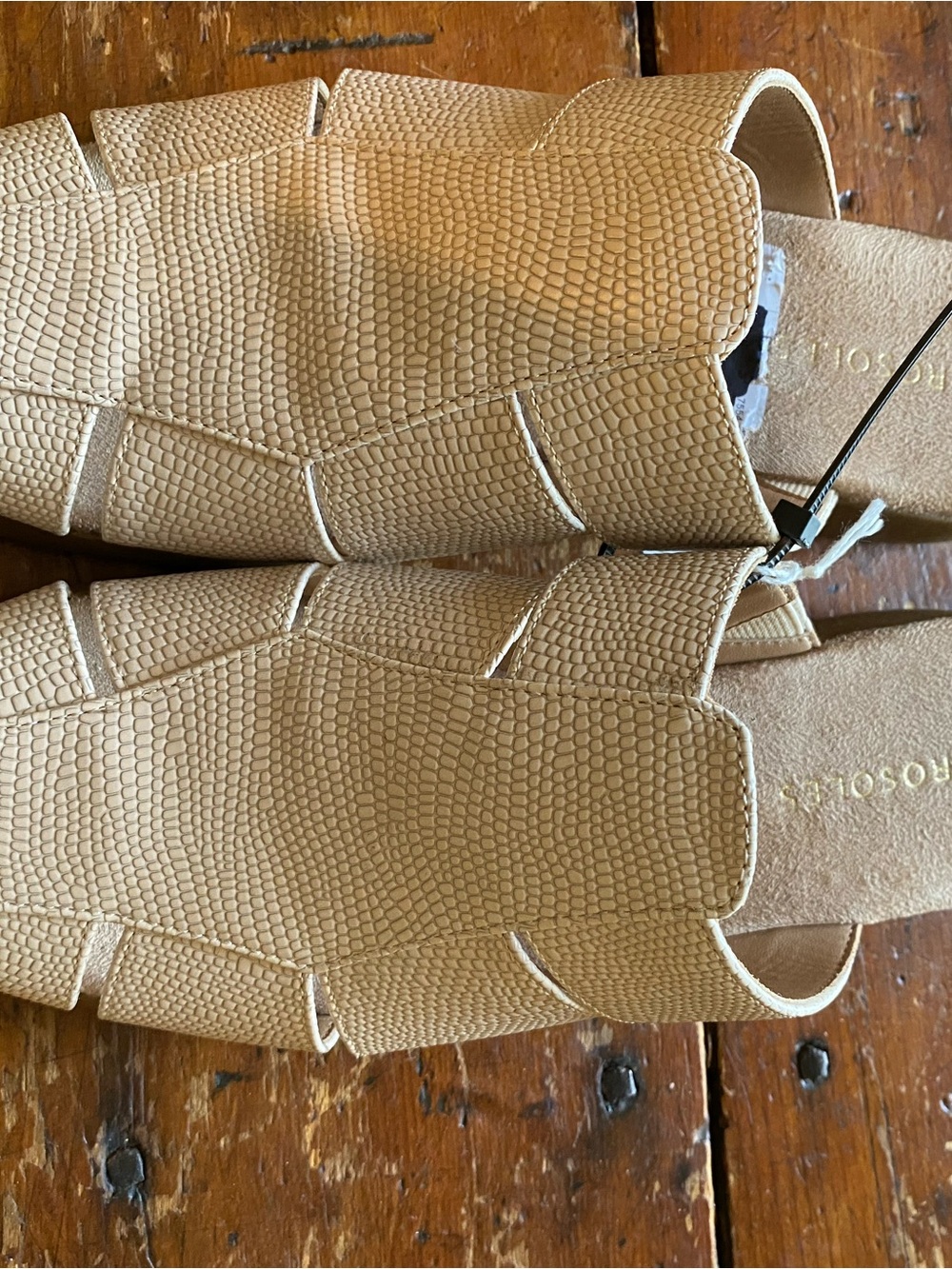 AEROSOLES Tan Textured Slide Sandals